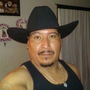 Meet your Posher, Juan